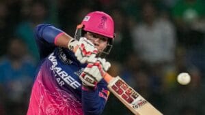 IPL 2026: பவர்பிளேயில் அதிக சிக்ஸர்களை அடித்த அணி எது?