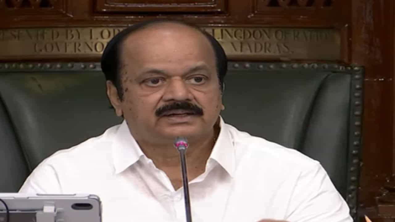 சட்டமன்றத் தலைவராக பதவியேற்றார் ஜே.சி.டி.பிரபாகர்.. துணைத் தலைவரானார் எம்.ரவி சங்கர்!