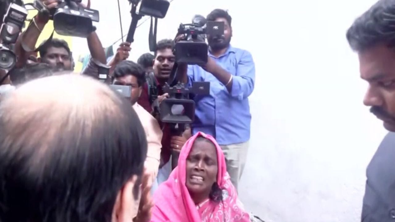 மக்கள் எதை விரும்புகிறீர்களோ அது நடக்கும்.. சபாநாயகர் ஜே.சி.டி. பிரபாகர் உறுதி! மக்கள் எதை விரும்புகிறீர்களோ அது நடக்கும்.. சபாநாயகர் ஜே.சி.டி. பிரபாகர் உறுதி!