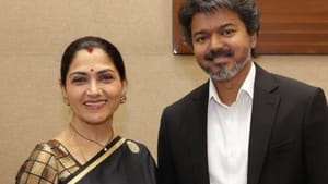எனது தம்பியை முதல்வராக பார்ப்பது சந்தோஷமாக இருந்தது.. முதல்வர் விஜய் எல்லாவற்றையும் சரி செய்வார் – நடிகை குஷ்பு நெகிழ்ச்சி எனது தம்பியை முதல்வராக பார்ப்பது சந்தோஷமாக இருந்தது.. முதல்வர் விஜய் எல்லாவற்றையும் சரி செய்வார் – நடிகை குஷ்பு நெகிழ்ச்சி