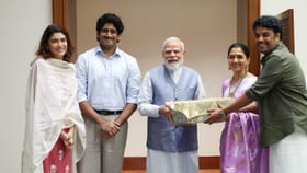 குஷ்புவின் மகளுக்கு திருமணம் – குடும்பத்துடன் பிரதமருக்கு அழைப்பு – மாப்பிள்ளை இவரா?...