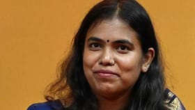 சர்ச்சையான அந்த சிரிப்பு.. பின்னணி இதுதான்.. ஓப்பனாக பேசிய அமைச்சர் கீர்த்தனா!...