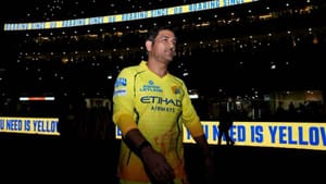 IPL 2026: சிஎஸ்கே அணிக்காக வழிகாட்டியாக வரும் தோனி.. அணி நிர்வாகம் சூசக தகவல்!