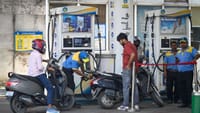 நாடு முழுவதும் பெட்ரோல், டீசல் விலை மீண்டும் உயர்வு!!...