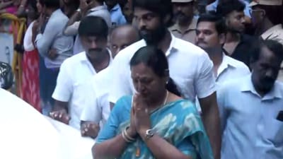 ஆர்பி சவுத்ரி உடலுக்கு பிரேமலதா விஜயகாந்த் நேரில் அஞ்சலி!