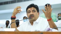 பொதுவாழ்வில் இருந்து சில காலம் ஓய்வு.. பிடிஆர்!!...