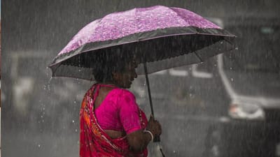 வெயில் சற்று குறையும்.. மழை வெளுக்கும்!!