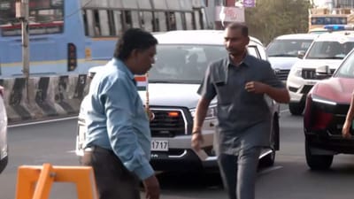 நடிகர் அஜித்தின் தாயார் உடலுக்கு அமைச்சர் ராஜ்மோகன் நேரில் அஞ்சலி