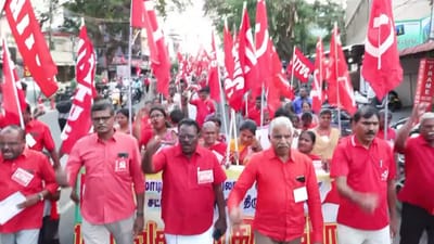 மே தின பேரணி.. ஆயிரக்கணக்கான தொழிலாளர்கள் பங்கேற்பு..