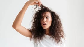 Hair Care: கோடையில் அதிகளவில் முடி உதிர்வா..? இதை கவனித்து சரிசெய்தால் போதும்!...