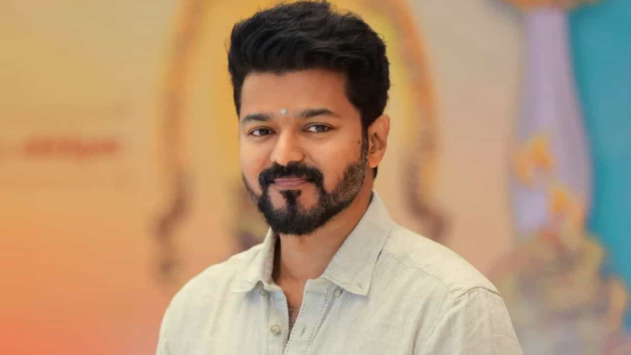 Thalapathy Vijay: அது எனக்கு மகிழ்ச்சியான தொல்லையாக இருந்தது.. ரசிகர்கள் குறித்து தளபதி விஜய் சொன்ன விஷயம்! Thalapathy Vijay: அது எனக்கு மகிழ்ச்சியான தொல்லையாக இருந்தது.. ரசிகர்கள் குறித்து தளபதி விஜய் சொன்ன விஷயம்!