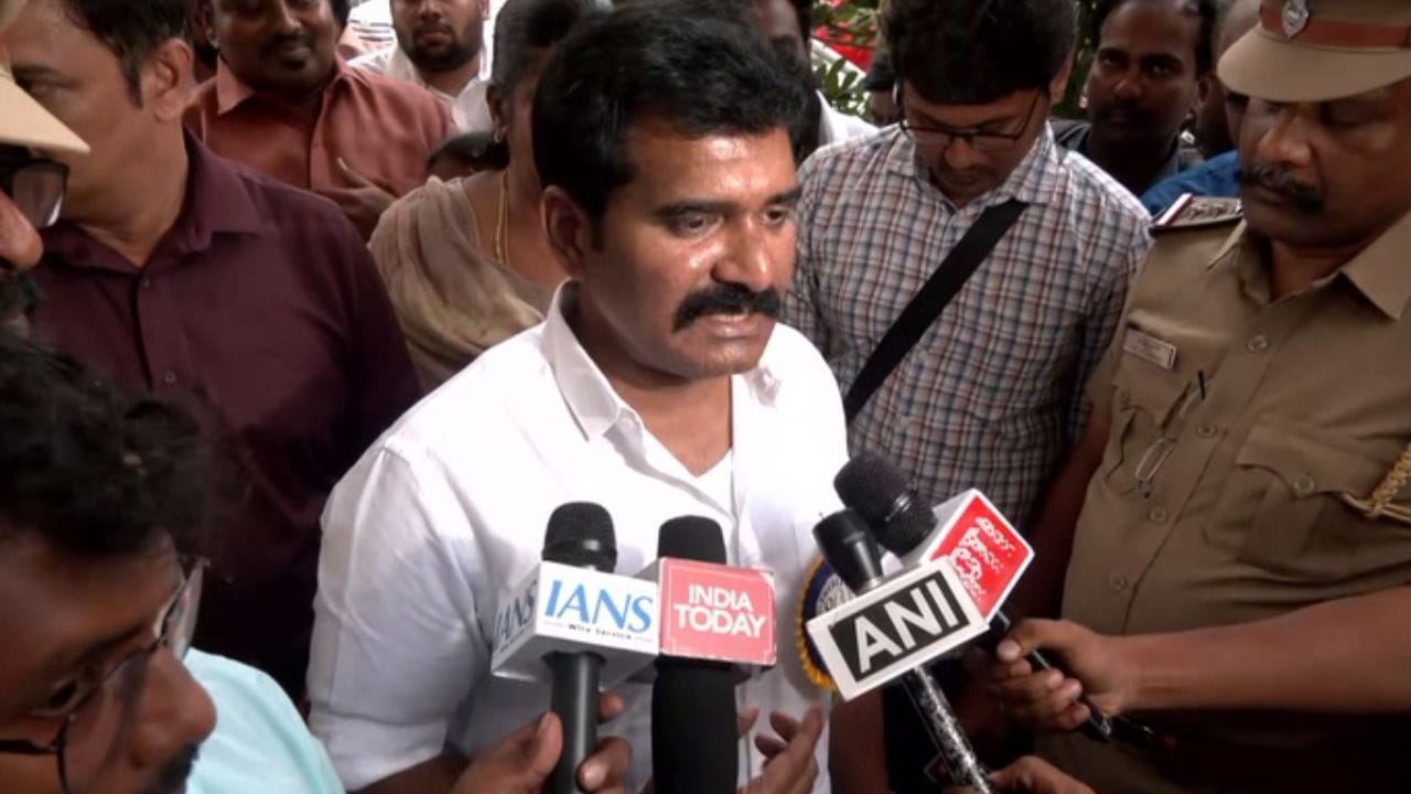 சென்னையில் மின்சார துண்டிப்பு ஏன்..? அமைச்சர் நிர்மல் குமார் விளக்கம்! சென்னையில் மின்சார துண்டிப்பு ஏன்..? அமைச்சர் நிர்மல் குமார் விளக்கம்!