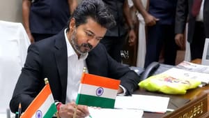கோட்டையை ஆளும் தவெக கூட்டணி அரசு.. “அமைச்சர்கள் மற்றும் இலாகாக்கள்” முழு விவரம்!