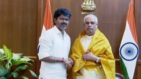 தமிழ்நாட்டின் முதல்வராக விஜய்யை அறிவித்த ஆளுநர்! – வெளியான தகவல்...