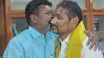 ஓரங்கட்ட நினைத்தாலும், ஒதுக்க நினைத்தாலும், நாங்களே மைய்யம்
