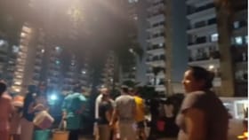 Viral Video : தண்ணீருக்காக நீண்ட வரிசையில் நின்றுக்கொண்டு இருக்கும் குடியிருப்பு வாசிகள்.. இணையத்தில் வைரலாகும் வீடியோ!...
