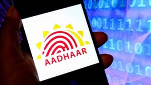 ஆதார் கார்டு மூலம் வங்கி கணக்கில் இருந்து பணத்தை திருட முடியுமா?.. UIDAI கூறுவது இதுதான்! ஆதார் கார்டு மூலம் வங்கி கணக்கில் இருந்து பணத்தை திருட முடியுமா?.. UIDAI கூறுவது இதுதான்!