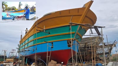 ஆழ்கடல் பயணத்துக்கு தயாராகும் மீன்பிடி படகுகள்!