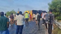கோவையில் பேருந்து கவிழ்ந்து விபத்து.. 20 பேர் காயம்!!...