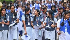 சிபிஎஸ்இ மறுமதிப்பீடு.. புதிய குளறுபடிகளால் மாணவர்களுக்கு மன உளைச்சல்.. தரவரிசை மாறுமா?...