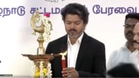 வரலாற்றை விரல் நுனியில் வைத்திருக்கிறார்- சபாநாயகர் பேச்சு...