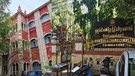 நீதிமன்ற வளாகத்திலேயே கொலையா? கோவையில் பிணமாகக் கிடந்த வாலிபர் வழக்கில் அதிரடி திருப்பம்!!...