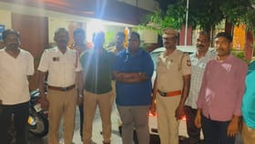 கோவையில் கைதியை தப்பிக்க உதவிய காவலர் உட்பட 2 பேர் கைது – 2 காவலர்கள் சஸ்பெண்ட்...