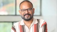 SKவின் படத்திலிருந்து வெளியேறிய வெங்கட் பிரபு.. அடுத்து இவருடனா?...