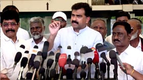 “அவங்க 2 பேரும் மதிமுக எம்எல்ஏக்களே இல்ல”.. பரபரப்பை கிளப்பிய துரை வைகோ!!...