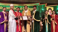 கல்லூரி பட்டமளிப்பு விழாவில் தவெக கட்சி பாடலால் சர்ச்சை...