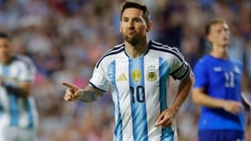 FIFA World Cup : அதிரடி காட்டிய மெஸ்ஸி.. ஹாட்ரிக் கோல் அடித்து சாதனை!...