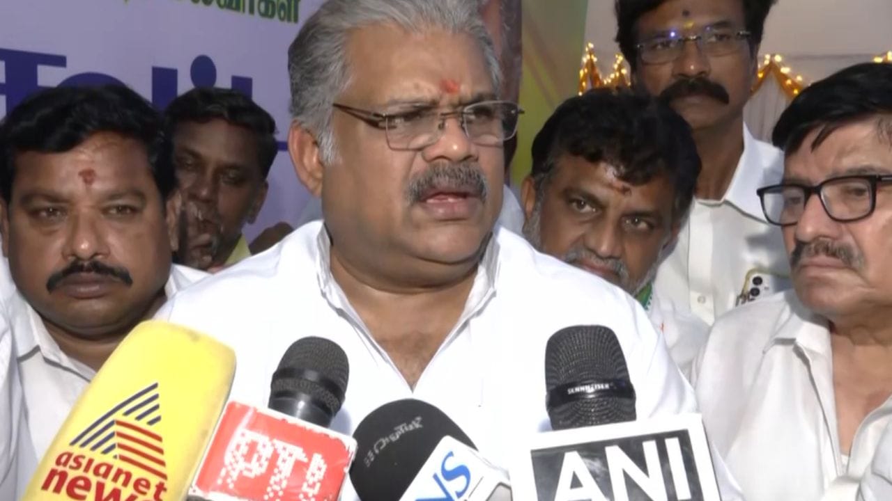 இந்தியா கூட்டணியில் இருந்து வெளியேறியது ஏன்?.. ஜிகே வாசன் விளக்கம்! இந்தியா கூட்டணியில் இருந்து வெளியேறியது ஏன்?.. ஜிகே வாசன் விளக்கம்!