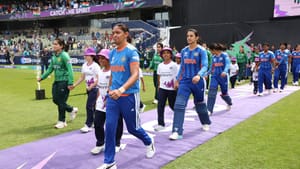 IND W vs PAK W: பாகிஸ்தானை வீழ்த்தியதும் குவிந்த சாதனைகள்.. இந்திய அணி படைத்த 8 ரெக்கார்ட்ஸ்! IND W vs PAK W: பாகிஸ்தானை வீழ்த்தியதும் குவிந்த சாதனைகள்.. இந்திய அணி படைத்த 8 ரெக்கார்ட்ஸ்!