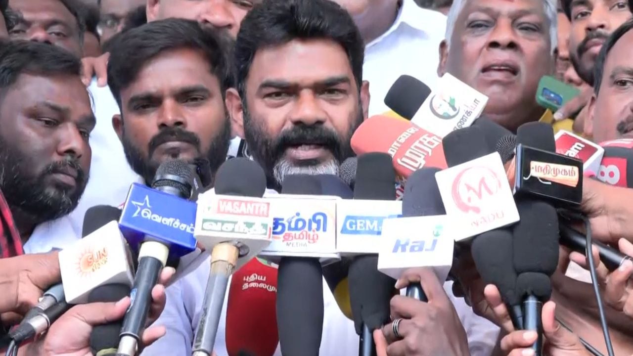 சீட்டு கொடுக்கவில்லை என விசிகவில் இருந்து விலகல்.. பனையூர் பாபு விளக்கம்! சீட்டு கொடுக்கவில்லை என விசிகவில் இருந்து விலகல்.. பனையூர் பாபு விளக்கம்!