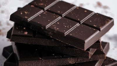 சுவையான சாக்லேட் சாப்பிடுவதால் கிடைக்கும் சூப்பரான நன்மைகள்