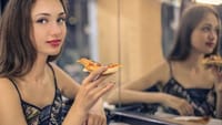 கண்ணாடி பார்க்கும் பழக்கம் இருந்தாலே உடல் எடை குறையுமா?...