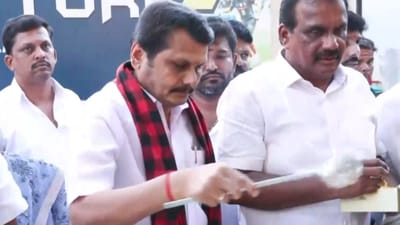 கோவையில் மக்களுக்கு உணவளித்து நன்றி தெரிவித்த செந்தில் பாலாஜி!