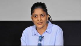 இயக்குநர் சுதா கொங்கராவால் அதர்வாவின் இதயம் முரளி படத்திற்கு வந்த சிக்கல் – என்ன நடந்தது தெரியுமா?...
