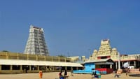 திருச்செந்தூர் போறீங்களா? நாளை முதல் செல்போன் கொண்டு செல்ல தடை...