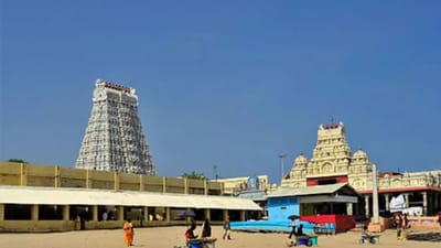 திருச்செந்தூர் போறீங்களா? நாளை முதல் செல்போன் கொண்டு செல்ல தடை