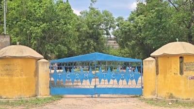 சர்க்கரை ஆலையில் மூச்சுத்திணறல் ஏற்பட்டு 3 ஊழியர்கள் மயக்கம்