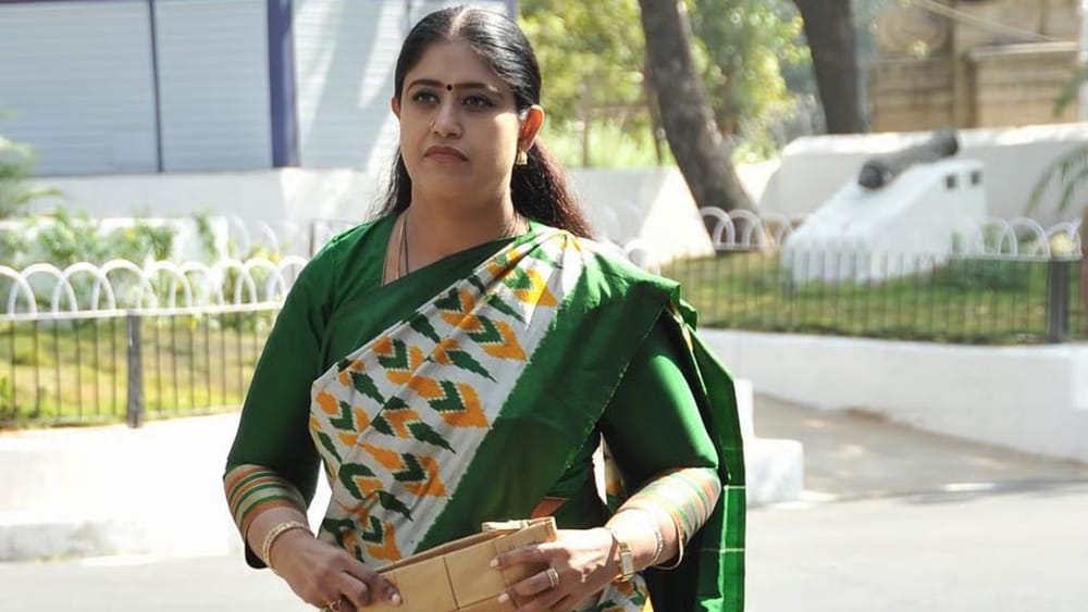 பாஜகவில் இருந்து விலகி தவெகவில் இணையும் விஜயதரணி..