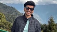 செல்பி எடுக்கும்போது 400 அடி பள்ளத்தில் விழுந்து பலியான இளைஞர்!...