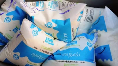 ஆவின் பால் பாக்கெட்டுகளில் பிளாஸ்டிக் நெடி!!