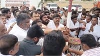 அண்ணாமலையில் 