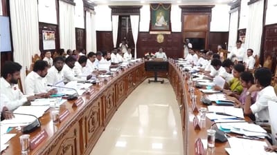 அமைச்சரவைக் கூட்டத்தில் முதல்வர் விஜய் கடும் எச்சரிக்கை!!