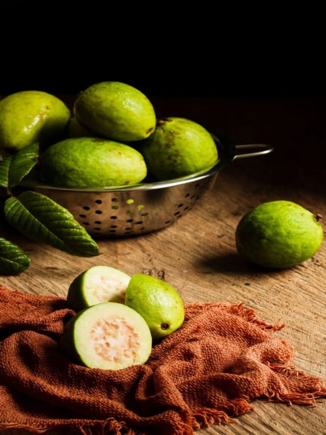 தினமும் ஒரு கொய்யாப்பழம்... ஆரோக்கியம் உங்கள் கையில்!