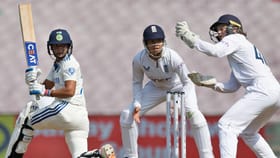 IND W vs ENG W: லார்ட்ஸ் ஸ்டேடியம்! டெஸ்ட் போட்டியில் களமிறங்கும் இந்தியா மகளிர் – இங்கிலாந்து மகளிர்.. நேருக்கு நேர் சாதனை!...