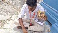 ஜனநாயகன் திரைப்படம் வெற்றி பெற மண் சோறு சாப்பிட்ட நபர்!...