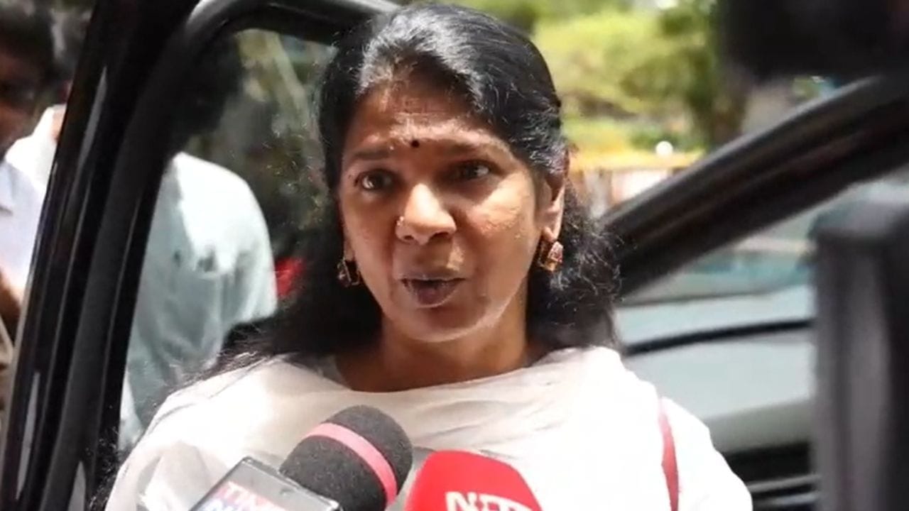 பெண்களுக்கு எதிராக இழைக்கப்படும் அநீதிகள் குறித்து அரசுக்கு அக்கறை இருக்கிறதா.. திமுக எம்பி கனிமொழி கேள்வி! பெண்களுக்கு எதிராக இழைக்கப்படும் அநீதிகள் குறித்து அரசுக்கு அக்கறை இருக்கிறதா.. திமுக எம்பி கனிமொழி கேள்வி!